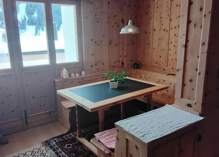 Zentral Gelegene Sonnige Und Ruhige