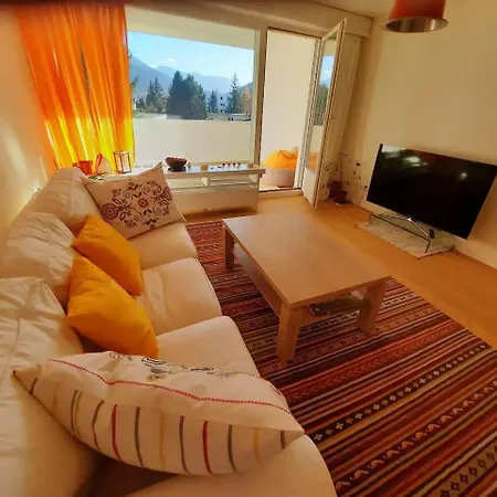 Zentral Gelegene Sonnige Und Ruhige * Davos